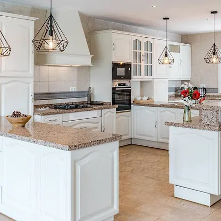 Alegre - Charming With Private Pool